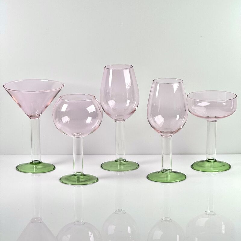গুণমান Hand Blown Borosilicate Stemmed Wine & Cocktail Glass Set, Pink Bowl with Green Hollow Stem Base, Colored Spray Tinted Art Goblets for Bar, Wedding & Table Decor কারখানা
