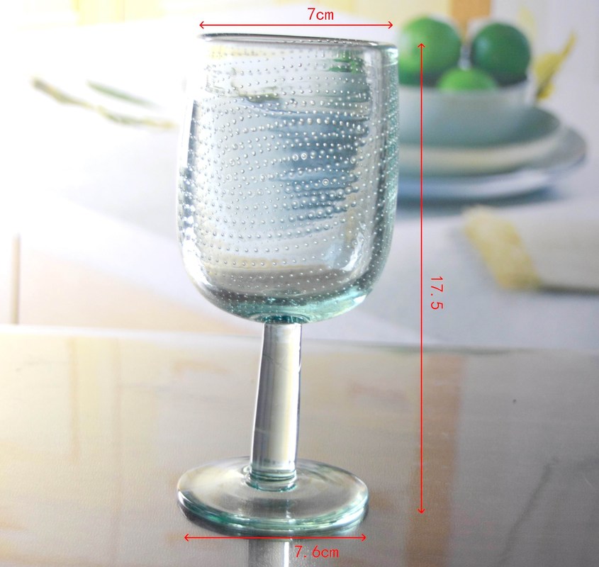 গুণ Natural Color Thick Wall 11oz Vintage Crystal Goblets With Bubbles কারখানা