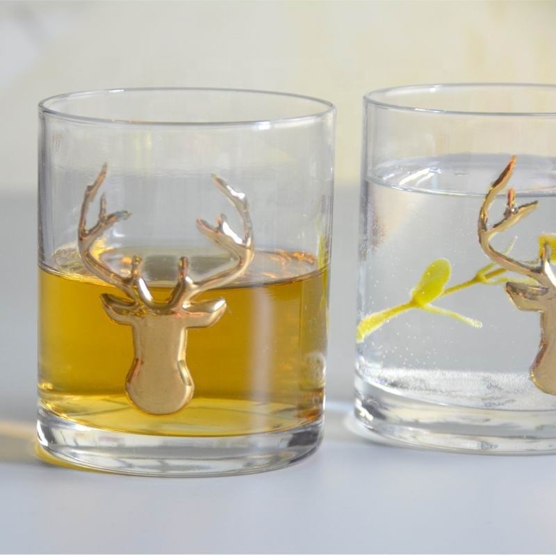গুণ Decorative Round Personalised Whisky Glass For Christmas কারখানা