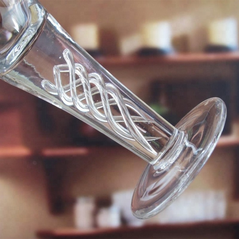 গুণ Handmade Decorative Twisted DNA Stem Custom Shot Glasses কারখানা