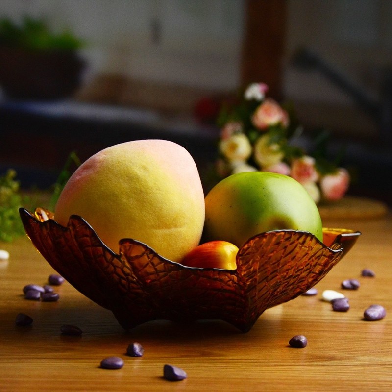 গুণ Maple Leaf Unique Decorative Charger Plates For Snack কারখানা