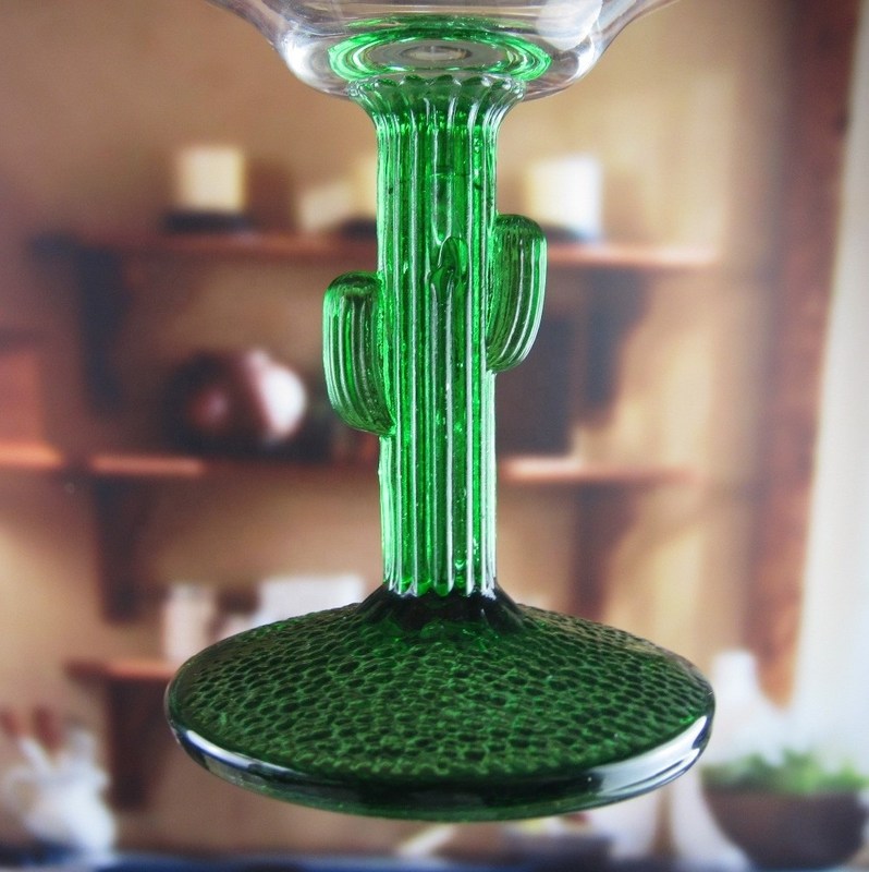 গুণ Ins Cactus Plant Stemed Round Vintage Martini Glasses কারখানা