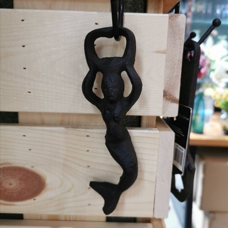 গুণ Customized Mermaid Cast Iron Wine Bottle Opener For Bar কারখানা