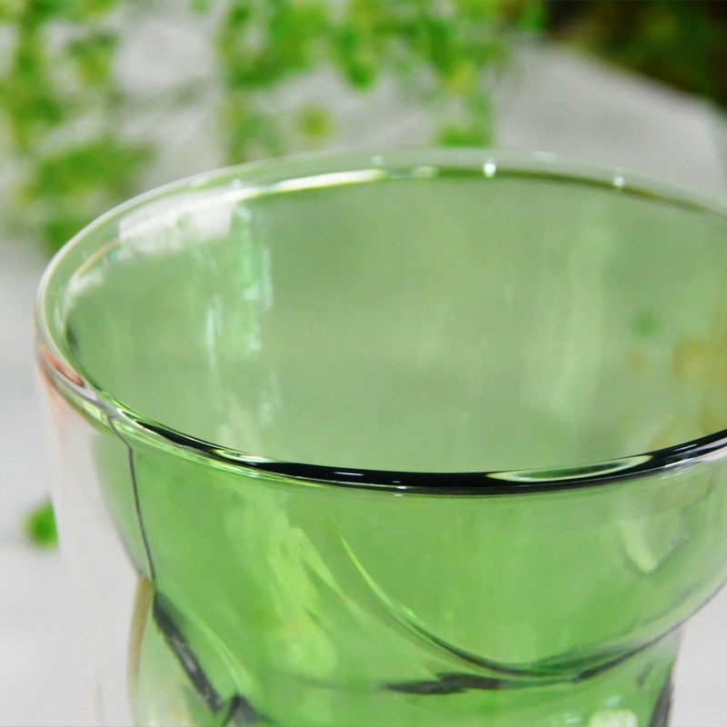 গুণ Green Borosilicate Double Layer Colored Drinking Glasses কারখানা