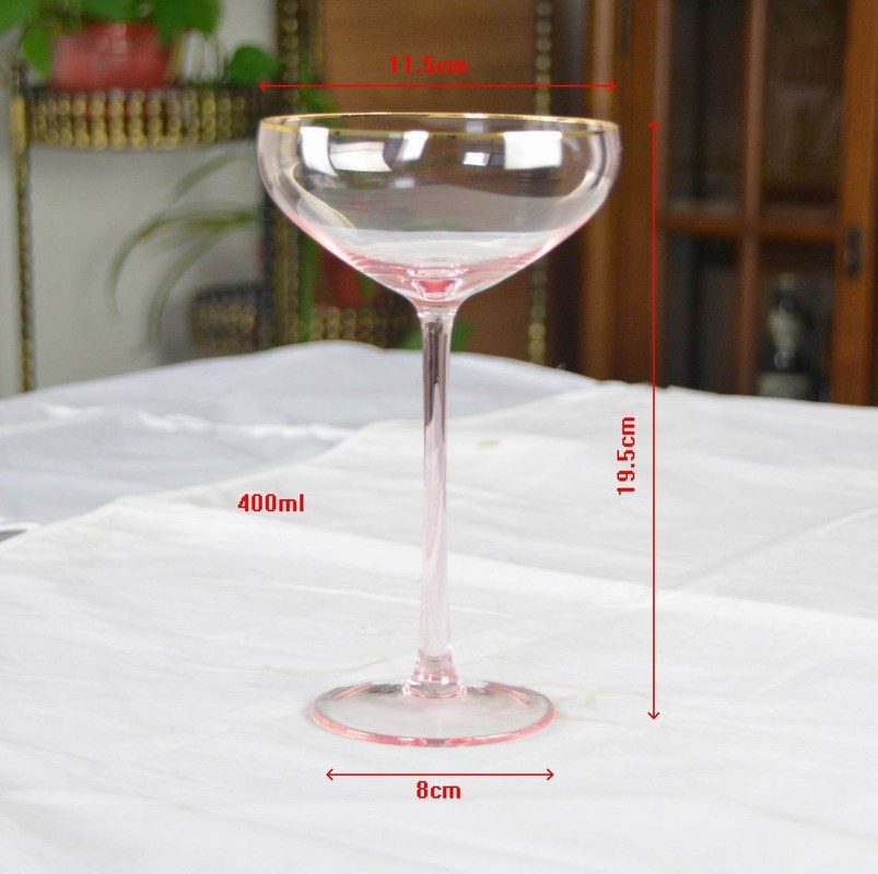 গুণ Pink Crystal Cocktail Glasses কারখানা