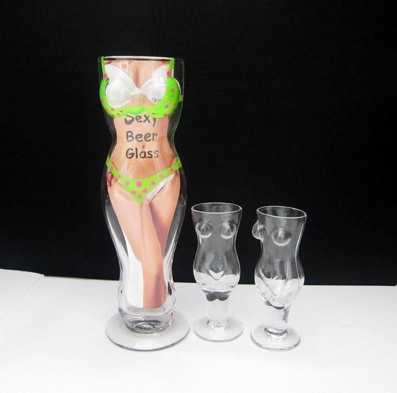 গুণ Handmade Bikini Beauty Shaped LFGB Unique Shot Glasses কারখানা