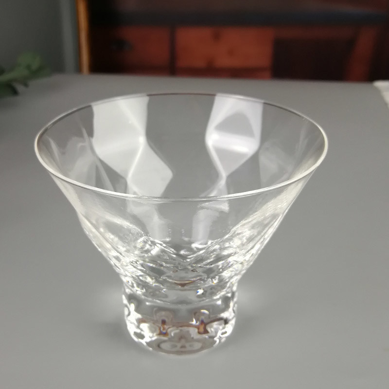 গুণ Lead Free Crystal Cocktail Glasses With Optical Diamonds Design কারখানা