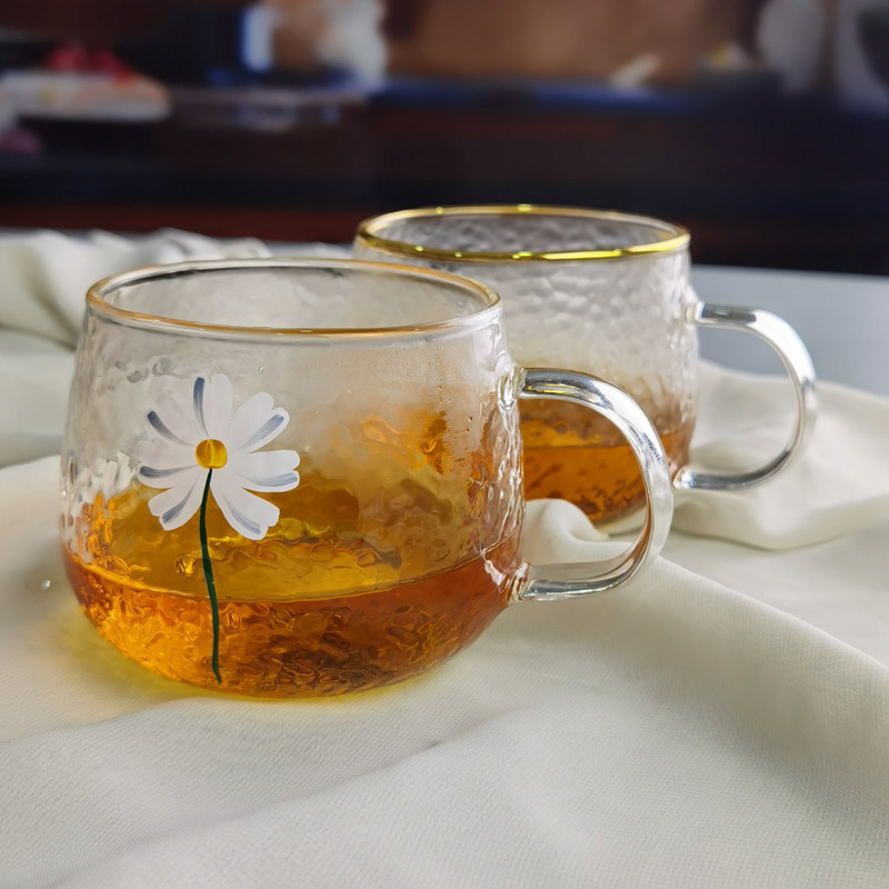 গুণ Borosilicate Hammered Texture Tumbler Drinking Glasses With Golden Rim কারখানা