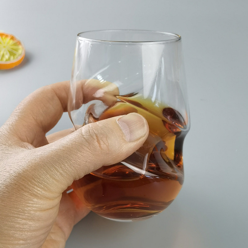 গুণ Twisted Swirling Crystal Red Wine Glasses 250ml Stemless কারখানা