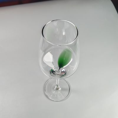 গুণ Customized Hand-blow Clear Red Wine Glass Martini Glass For Party কারখানা