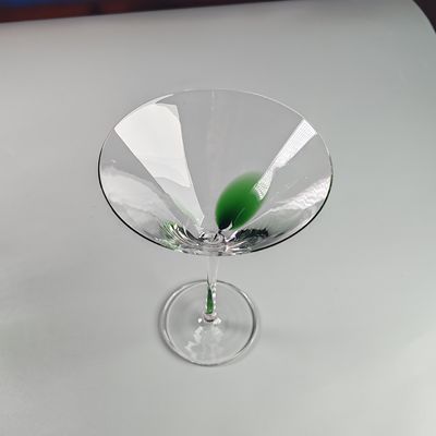 গুণ Customized Hand-blow Clear Red Wine Glass Martini Glass For Party কারখানা