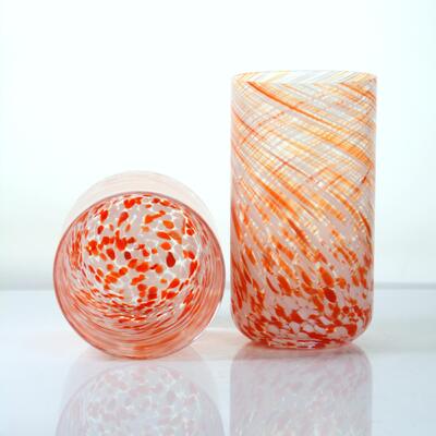 গুণ Hand-blown Orange Swirl Confetti Glass Cup - Artisan Crafted Drinking Glass for Whiskey and Cocktails কারখানা