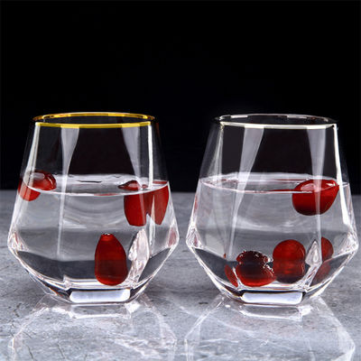 গুণ Diamond Geometric Gold Rim Crystal Glass Tumblers , Glass Drinking Cup কারখানা