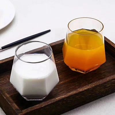 গুণ Diamond Geometric Gold Rim Crystal Glass Tumblers , Glass Drinking Cup কারখানা