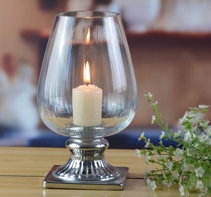 গুণ Handmade Ancient Pillar Candle Holders With Silver Foot কারখানা