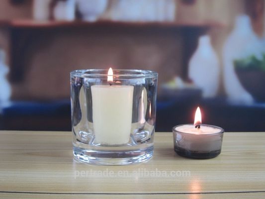 গুণ Thick Wall Glass Cylinder Candle Holders For Table Decoration কারখানা