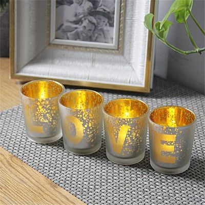 গুণ Electroplated Matte Glass Candle Holders With Morden Pattern কারখানা