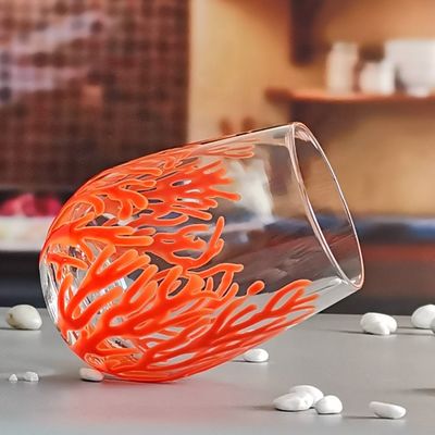 গুণ Egg Shaped 500ml Crystal Wine Glass With Embossed Red Corals কারখানা