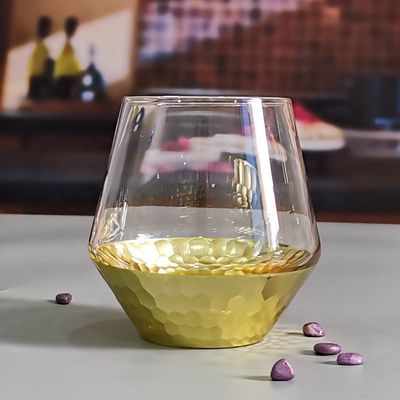 গুণ 400ml Hand Cut Gold Honeycomb Crystal Wine Glasses কারখানা