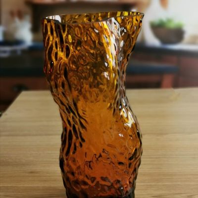 গুণ Tree Stump Shaped Customize Color Decorative Glass Vase কারখানা