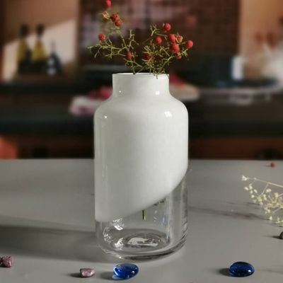 গুণ Hand Made Solid White Top Half Ceramic Glass Jar Vase কারখানা