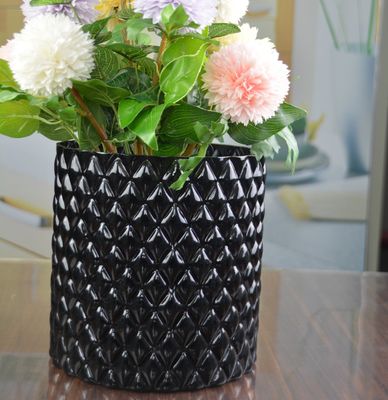 গুণ Emobossed Decorative Glass Vase কারখানা