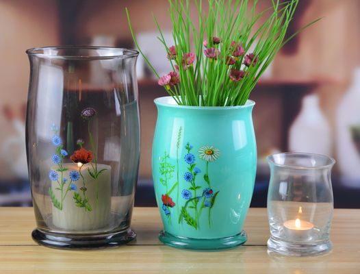 গুণ Classic Antique Colored Glass 12 Inch Glass Vase কারখানা