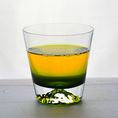 গুণ Heavy Base Transparent Handmade Whiskey Glass For Party কারখানা