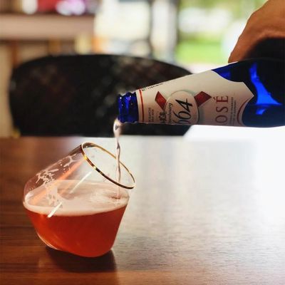 গুণ New Style Unique Shaped Crystal Whiskey Glasses , Tumbler Drinking Glass For Home কারখানা