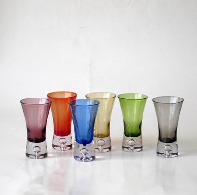 গুণ 2oz Six Color CIQ Unique Shot Glasses For Liqour Promotion কারখানা