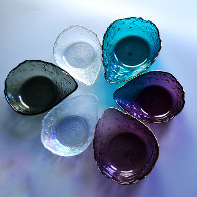 গুণ Exquisite Creative Water Drop Shape Glass Charger Plates কারখানা