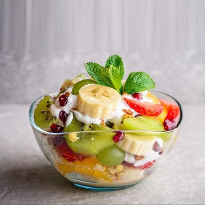 গুণ Transparent Durable Wave Rim Glass Charger Plates , Fruit Salad Glass Bowl কারখানা