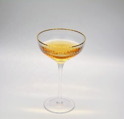 গুণ Customize Gold Rim Optical Stripes Crystal Cocktail Glasses কারখানা