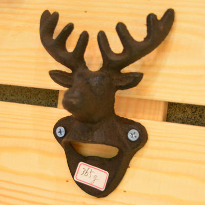 গুণ Home Decor Deer Head Brown Rust Cast Iron Bottle Opener কারখানা