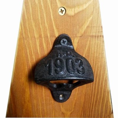 গুণ Wall Mount Iron Bottle Opener Cast Iron Crafts For Bar Club কারখানা
