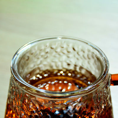 গুণ Handmade Glass Tea Mug With Embossed pattern High Borosilicate GlassTea Cup Tumbler Drinking Glasses কারখানা