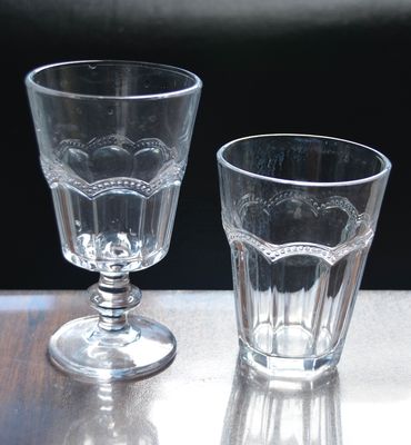 গুণ Stemless Embossed Multiple Tangent 10 Oz Glass Tumbler কারখানা