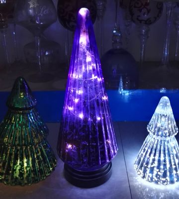 গুণ Handblown LED Holiday Glass Candle Holders Christmas Tree Pattern কারখানা
