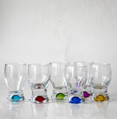 গুণ Handpainted Rainbowl Bottom Crystal Shot Glasses For Pub কারখানা