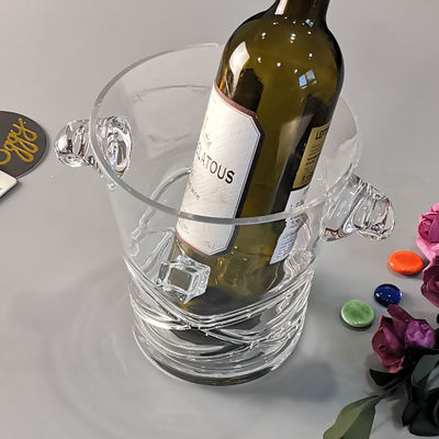 গুণ Unique Handmade Whiskey Glass With Inlaid Eyes Design কারখানা