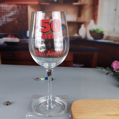 গুণ Clear 1 Litre Giant Wine Glass With Anniversary Decor কারখানা