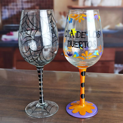 গুণ FDA Holiday Gift Hand Painted Festival Wine Glass কারখানা