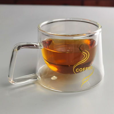 গুণ 200ml Borosilicate Double Layer Glass Coffee Mug With Golden Logo কারখানা